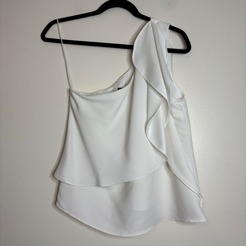 INTERMIX White One Shoulder Ruffle Asymmetrical‎ Top Size M Made in USA